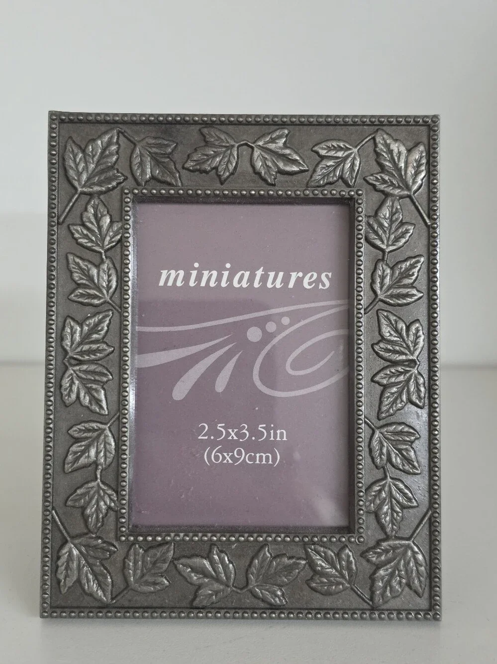 Studio Decor Pewter Mini Botanical Leaf Frame